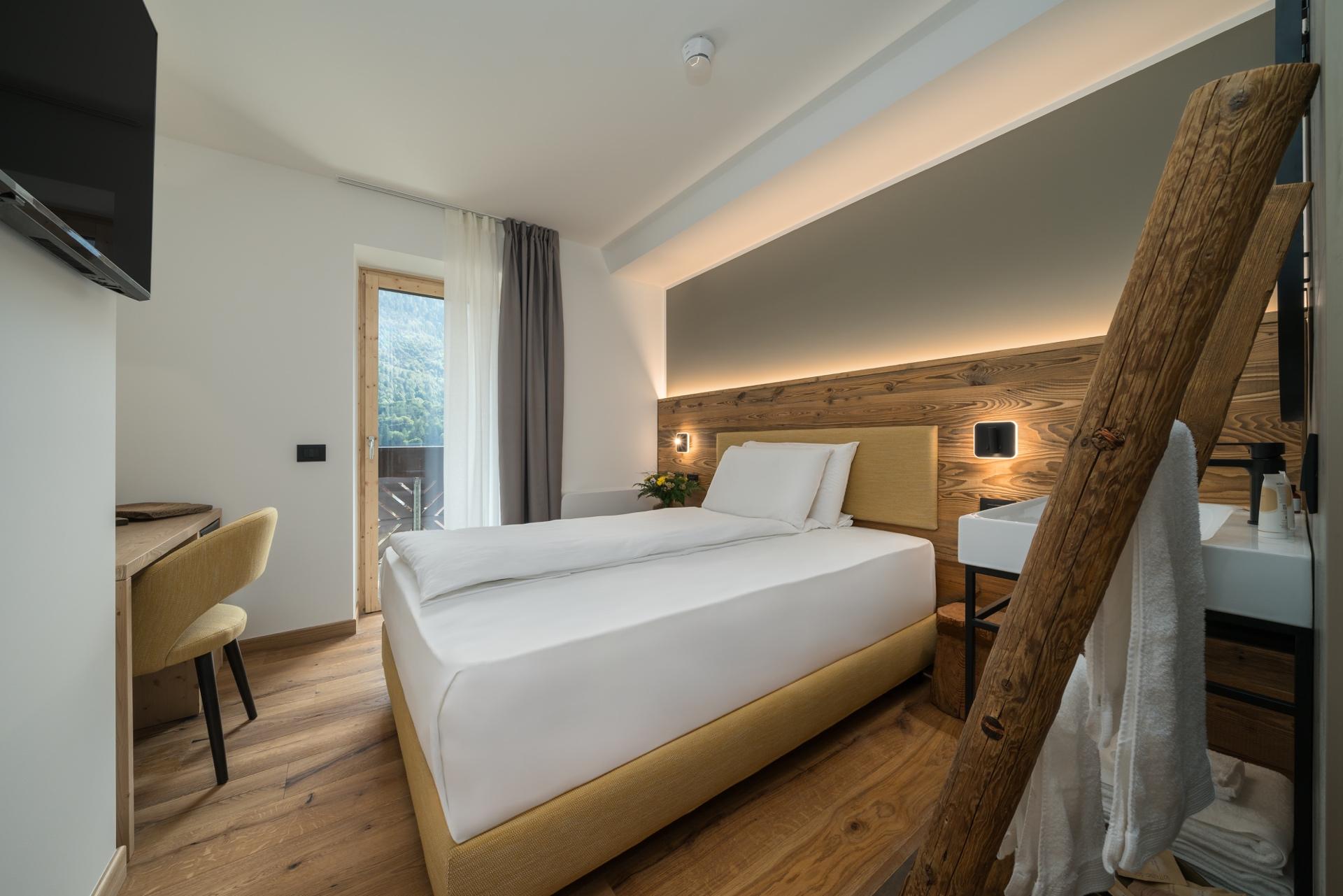 Green Natural Classic