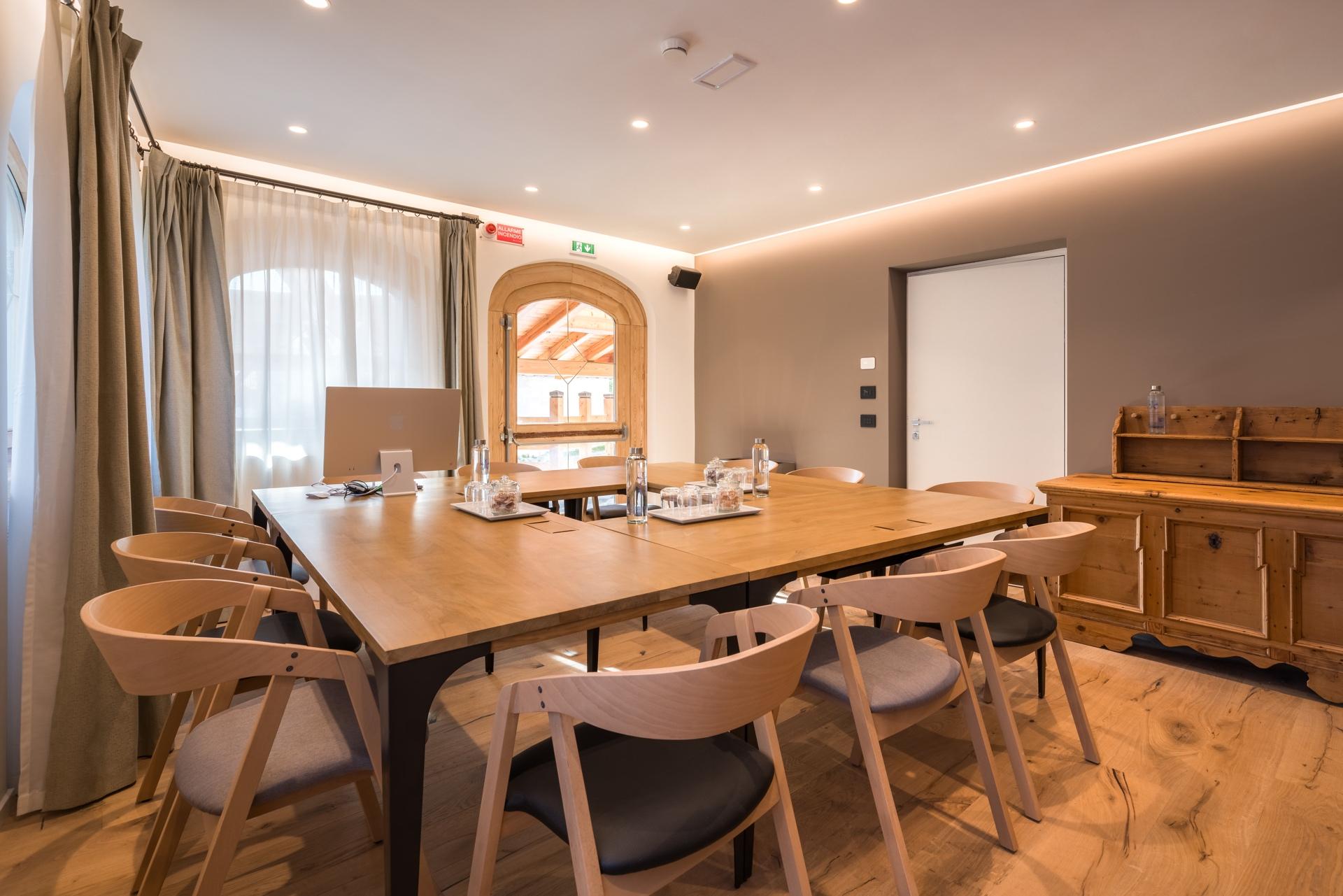 Meeting room Green Hotel Genzianella